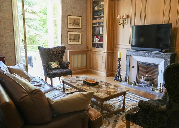 Chateau Du Loroux Villa *